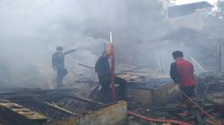 Rumah Semipermanen di Tanjung Gusta Medan Ludes Terbakar