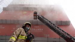 WTC Terbakar, 1 Orang Luka Puluhan Terperangkap 