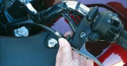 Cara Setting Tarikan Gas Motor agar Lebih Enteng