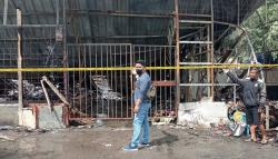 Kebakaran Pabrik Lilin di Garut Tewaskan 1 Pekerja, Polisi Turun Tangan<