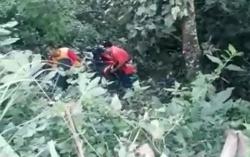 Rem Blong, Pengendara Motor Tewas Terjun ke Jurang Sedalam 6 Meter<