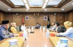 Sandiaga Uno Dorong Pemda Identifikasi Potensi Parekraf demi Ciptakan Lapangan Kerja <