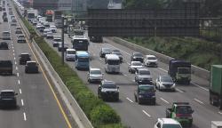 Cegah Kemacetan di Tol, Polri Terapkan Contra Flow hingga One Way saat Mudik Lebaran 2022
