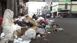 Pascaperayaan Tahun Baru di Bandung, Sampah Plastik dan Botol Miras Berserakan<