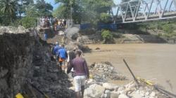 Banjir Bandang Terjang Malaka NTT Sebabkan Jembatan Putus, 4 Kecamatan Terisolasi