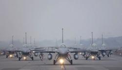 Taiwan Kandangkan Jet Tempur F-16 Pascainsiden Pesawat Jatuh ke Laut