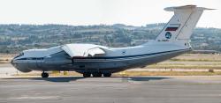 Pesawat Kargo Rusia Il-76 Jatuh saat Akan Mendarat, 3 Orang Tewas<
