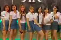 Karaoke RR Purworejo Ditutup, Managemen Minta Maaf Seragam Pemandu Lagu Mirip Siswa SMA