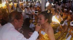 Mengenal Tradisi Metatah, Ritual Potong Gigi di Bali 