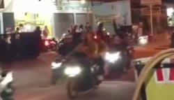 Viral Remaja Konvoi Motor Sambil Acungkan Sajam, Nerizen: Beban Masyarakat