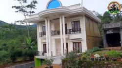 Mengintip Rumah Mewah di Desa Terpencil di Cilacap, Warganya Merantau ke Bandung