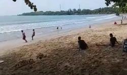 Antisipasi Tsunami akibat Erupsi Gunung Anak Krakatau, Penjaga Pantai Rutin Pantau Laut<