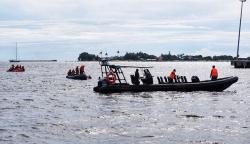Tim SAR Terus Mencari Korban Tenggelam di Pantai Benteng Panyua
