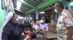 MNC Peduli Salurkan Bantuan Sembako kepada Anak-anak Panti Asuhan Cacat Ganda di Semarang