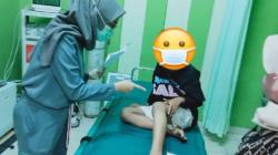 Tega, Bocah 11 Tahun Disilet dan Dipaksa Ibu Kandung Jadi Tukang Parkir