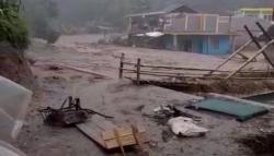 Puluhan Rumah di Garut Rusak Diterjang Banjir, Yonif 303 Dikerahkan Tangani Warga Terdampak