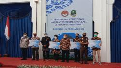LPSK dan Ridwan Kamil Serahkan Kompensasi Rp4,2 Miliar untuk Korban Terorisme<