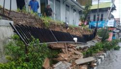 Pagar Mal Pelayanan Bale Madukara Purwakarta Ambruk, Ini Kata Sekda <