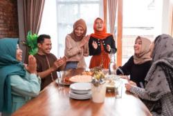 Hukum Mengganti Puasa Ramadhan bagi Wanita karena Haid, Waktu & Niat Qadha