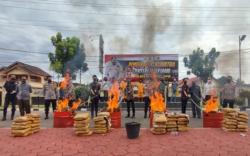Polres Muba Musnahkan 104 Kg Ganja dan 1,6 Kg Sabu Tangkapan Awal Tahun