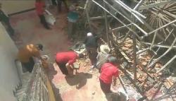 Diduga Sudah Lapuk, Atap Masjid Al Hidayah Soreang Bandung Ambruk<