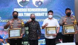 Tegas Tangani Pidana Satwa Liar, Polda Jatim Raih Penghargaan dari Kementerian LHK
