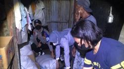 Puluhan Botol Miras Jenis Arak Bali Diamankan dari IRT