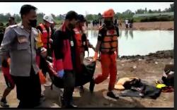 Palembang Gempar, 2 Remaja Perempuan Terjun ke Danau Buatan dan Hilang karena Dikejar Anjing <