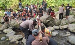 Tak Bisa Berenang, Mahasiswa Unsoed Tewas Tenggelam di Curug Duwur Purbalingga