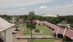 Polisi Akan Tutup Jalan di Depan Masjid At Tin Jaktim Jumat Dini Hari, Ini Penyebabnya