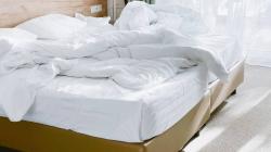 Jangan Salah! Ini Beda Double Bed dan Twin Bed Hotel, Dua Tipe Kamar yang Sering Bikin Salah Paham