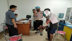 Disangka Pencuri, ODGJ Dorong Motor Trail di Sukabumi Nyaris Dihajar Warga<