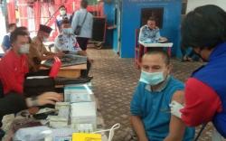    BIN Daerah Sumsel Vaksinasi Narapidana dan Sipir Lapas Martapura<