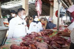 Kementan Pastikan Pasokan 12 Bahan Pangan Pokok di NTB Aman