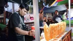 Ngabuburit di Pusdai Bandung, Buka Puasa dengan Jajanan Tradisional dan Modern<