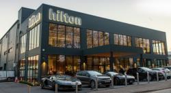 Manjakan Sultan, Intip Hotel Bintang 5 Khusus Mobil Mewah dan Supercar
