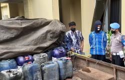 Beli Solar dengan Jeriken, Peternak Ayam di Gunungkidul Ditangkap Polisi karena Tak Berizin<