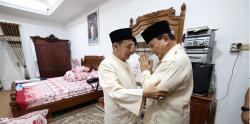 Prabowo Subianto Silaturahmi ke Habib Luthfi, Bahas Persatuan hingga Pertahanan Negara