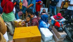 Membeludak, 6 Ton Pempek Dikirim ke Luar Kota Palembang Jelang Lebaran
