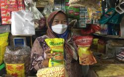 Harga Masih Mahal, Pedagang Tak Berani Jual Minyak Goreng Curah