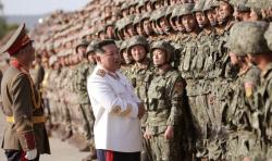 Usai Pamer Rudal Baru, Kim Jong Un Bilang Militer Korut Harus Diperkuat untuk Hancurkan Musuh