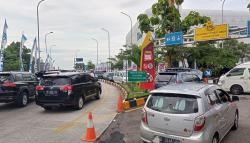Pemudik Kira Pulang Kampung di Hari Lebaran Akan Lengang, Ternyata Tol Cipali Masih Padat<