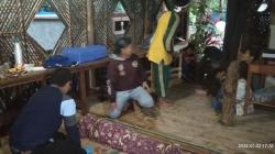Tebing Jalan Walagar Cianjur Longsor, Balita Tewas Tertimbun