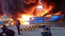 Kebakaran Sejumlah Kapal di Dermaga Batere Cilacap, 40 Kepala Keluarga Diungsikan