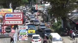 Bandung-Lembang Padat, Kendaraan Dialihkan ke Jalur Alternatif, Ini Rutenya