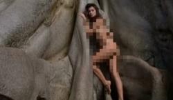 Kasus Bule Cantik Pose Telanjang di Pura Babakan Tabanan, Ini Kata Polisi