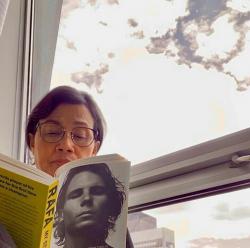 Cerita Sri Mulyani Terpapar Covid-19 di Amerika Serikat, Isoman Ditemani Buku RAFA My Story