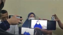 Aksi Sadis Begal di Palembang, Hantam Emak-Emak Pakai Kayu hingga Nyaris Buta<