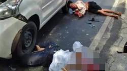Brak! Avanza Duel dengan Vario, 2 Pemotor Terkapar di Jalan