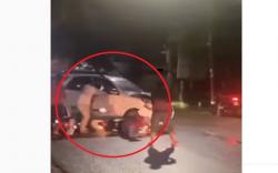 Video Viral Toyota Rush Diamuk Massa, Kabur hingga Nekat Lindas Motor
